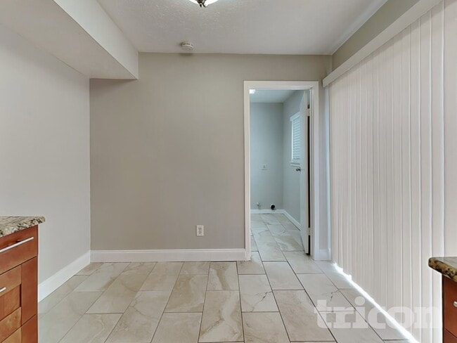 Photo - 3702 Deerbrook Dr