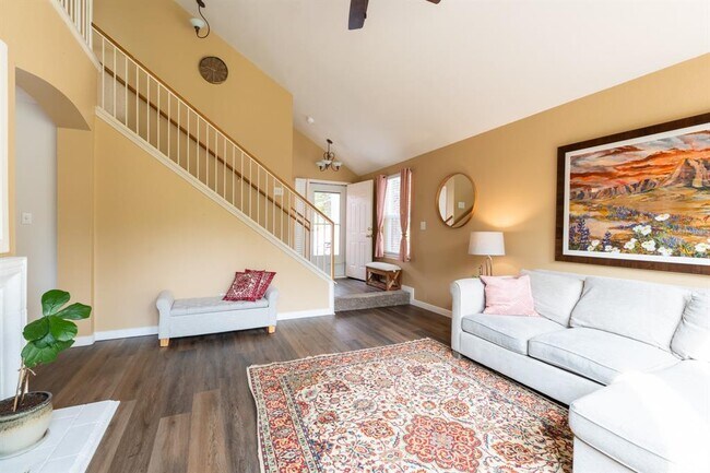 Photo - 1818 W Pflugerville Pkwy