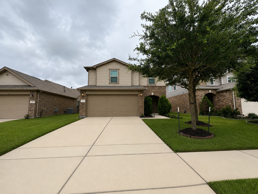 Photo - 25323 Queens Causeway Ln