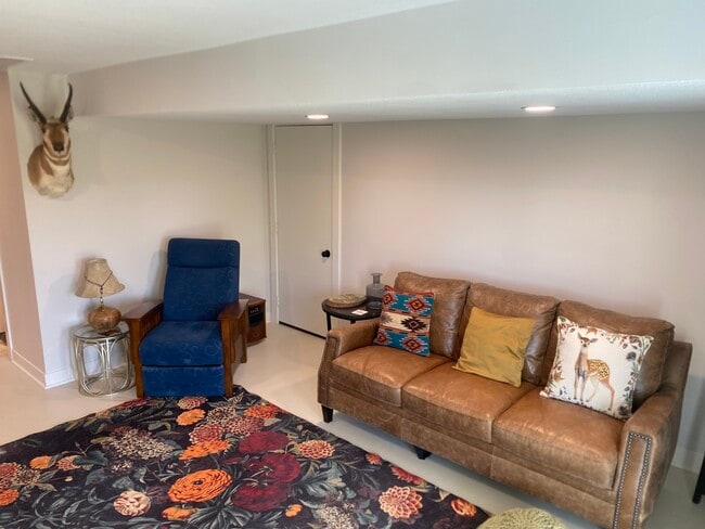 Photo - 1436 E 100th Rd Unidad The Lodge