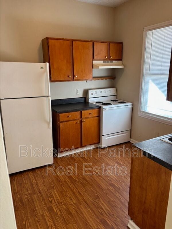 Photo - 1233 Eberhart Ave Unit #B