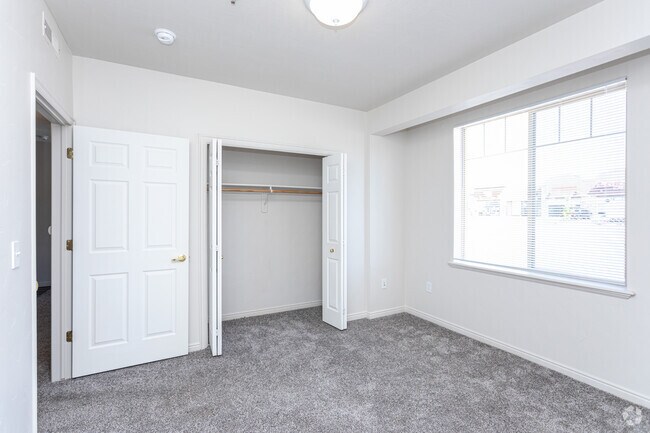 1BR & 2BR Bedroom