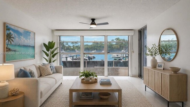 Building Photo - 1700 NW N River Dr Unit 106