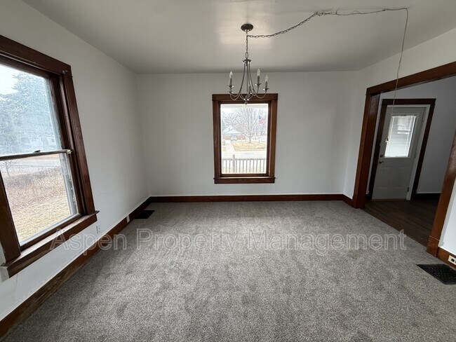 Photo - 824 Harrison Ave