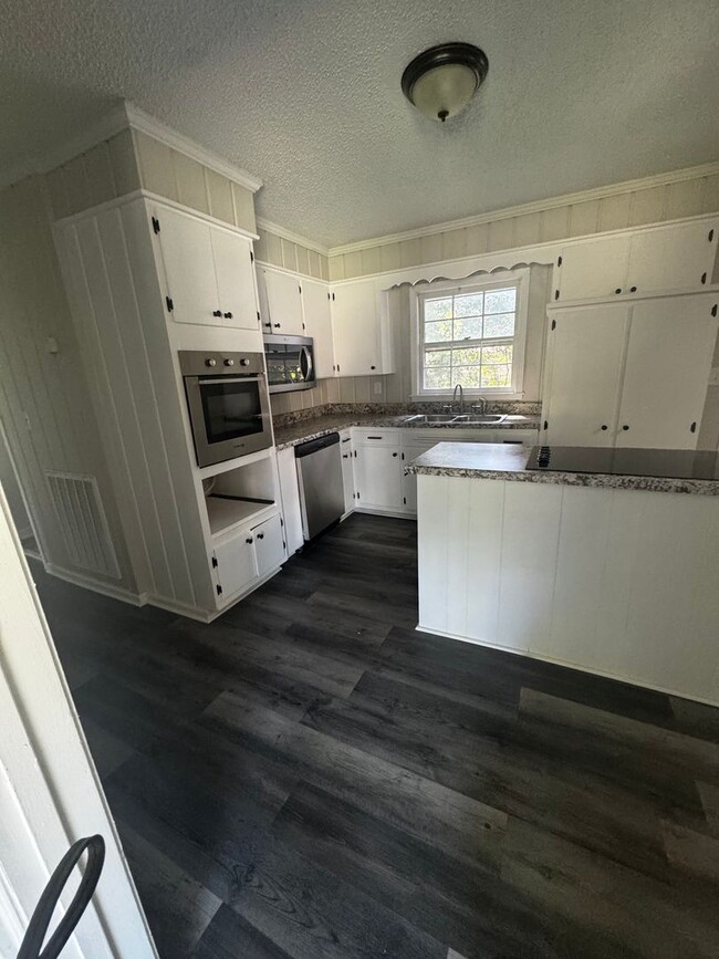 Photo - Brand new renovated home in Gallatin 4 bed...
