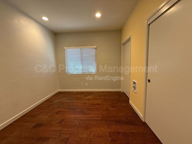 Photo - 617 Water St Unit B