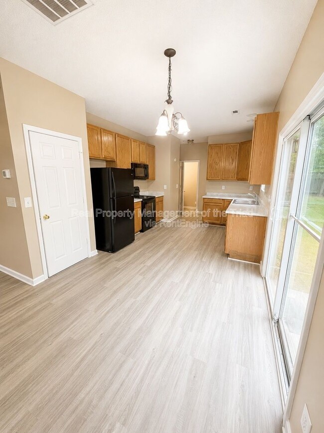 Photo - 7 Loblolly Ct