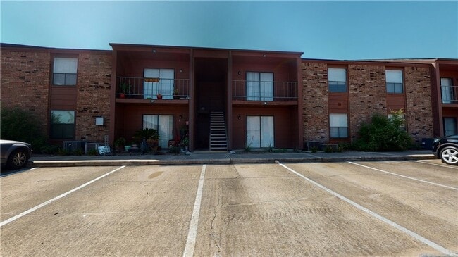 Photo - 904 University Oaks Blvd Condo Unit 20