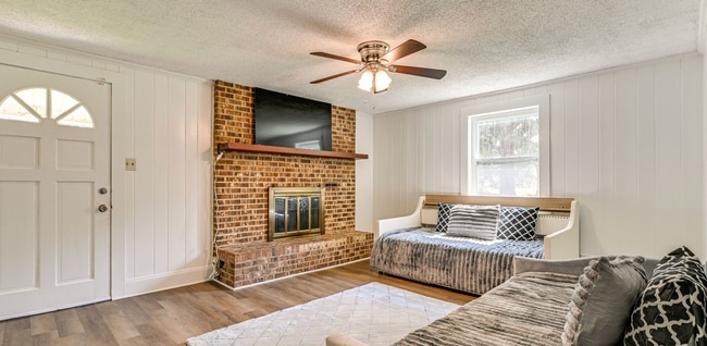 Photo - Room in House on Austin Dr