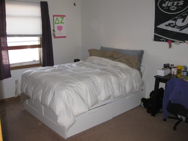 Photo - 330 S Lucas St Unit 2