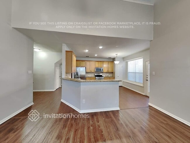 Photo - 1525 Swan Lake Dr