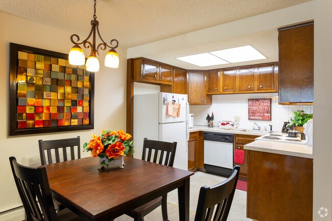 Dining Area/Kitchen
