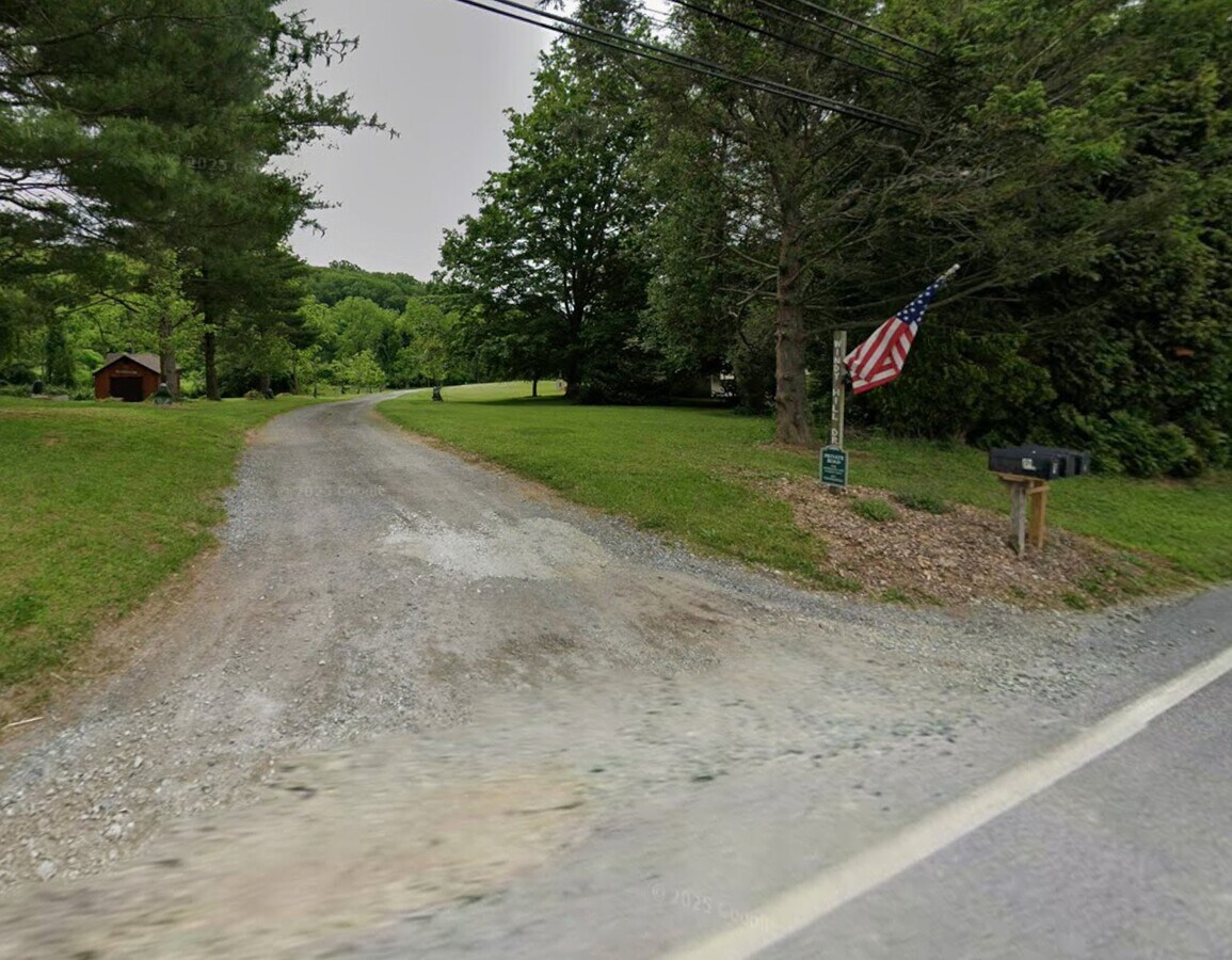 Photo - 1 Windy Hill Dr