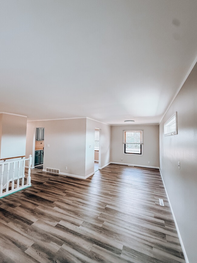 6 Marlin Dr