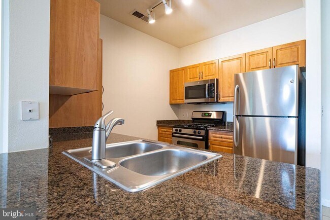 Photo - 12929 Centre Park Cir Unit 313