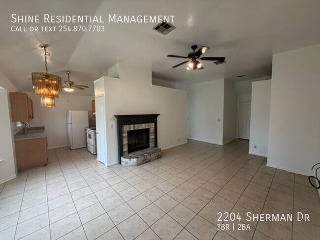 Photo - 2204 Sherman Dr