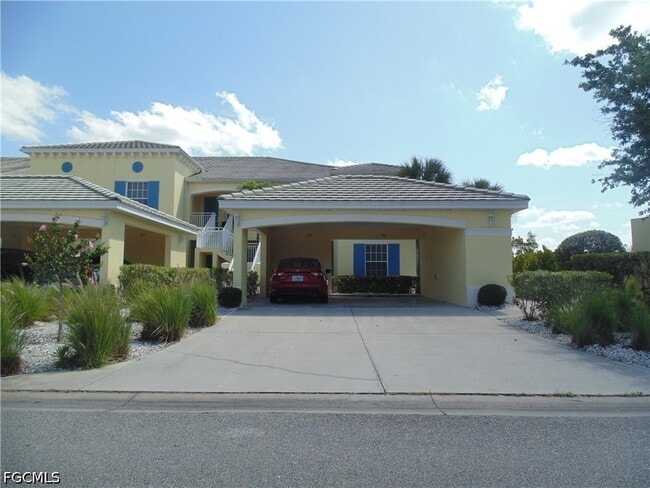 Building Photo - 14531 Abaco Lakes Dr Unit 206