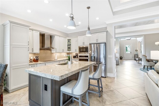 Photo - 6487 Warwick Ave