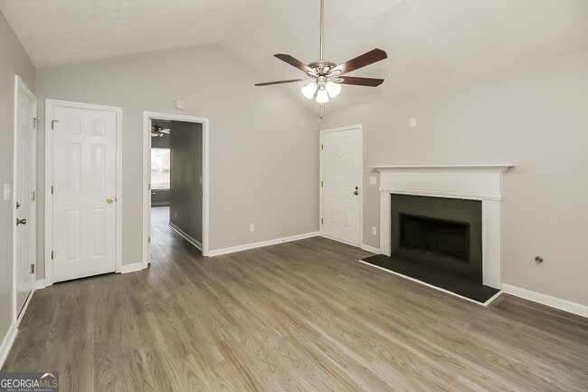 Photo - 358 Autumn Lake Dr