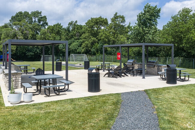 Outdoor Grilling Patio