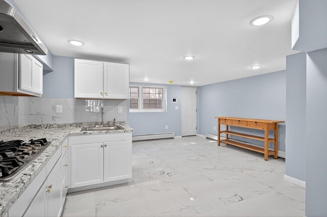 Photo - 43 Sycamore Rd Unit 1