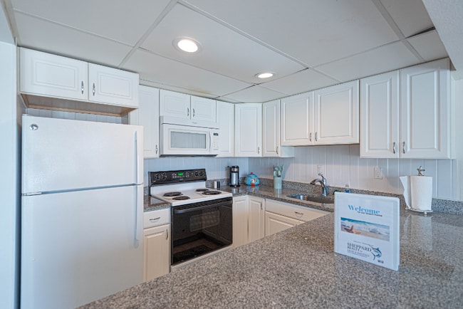 Photo - 2 80th St Unidad 109