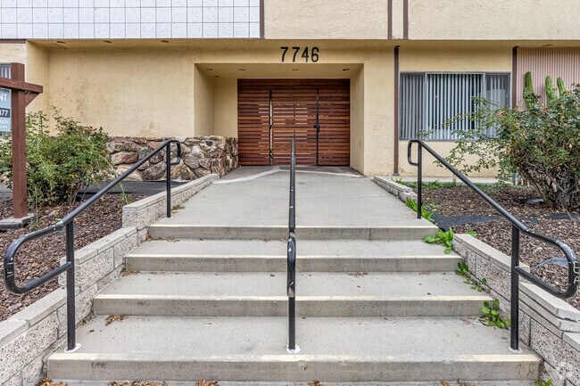 Entrance - Bright Manor