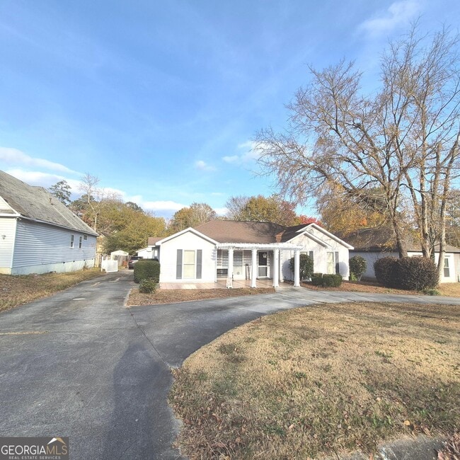 Photo - 199 Autumn Trace Ct