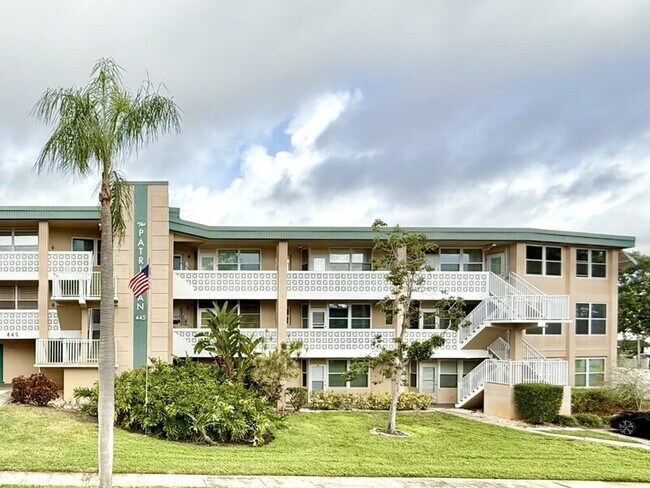 Photo - 445 32nd Ave N