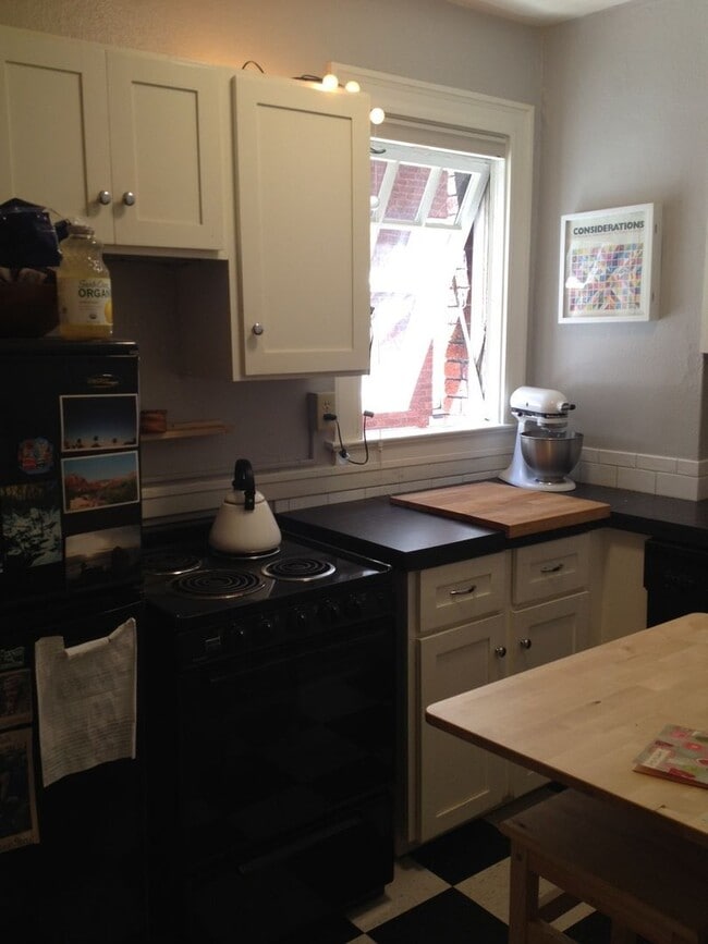 Photo - 1811 NW Couch St