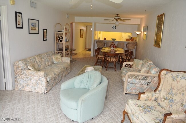 Building Photo - 4110 Looking Glass Ln Unit 3011