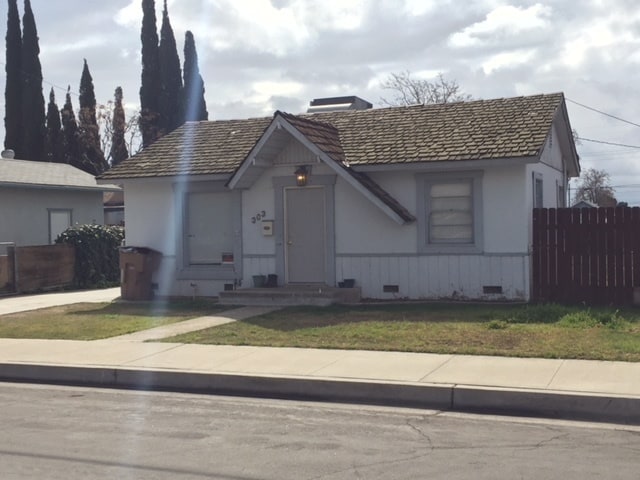 303 Harding Ave.