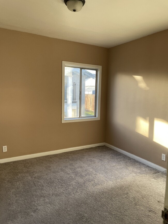 Photo - 4807 McKinley Ave Unit 1/2