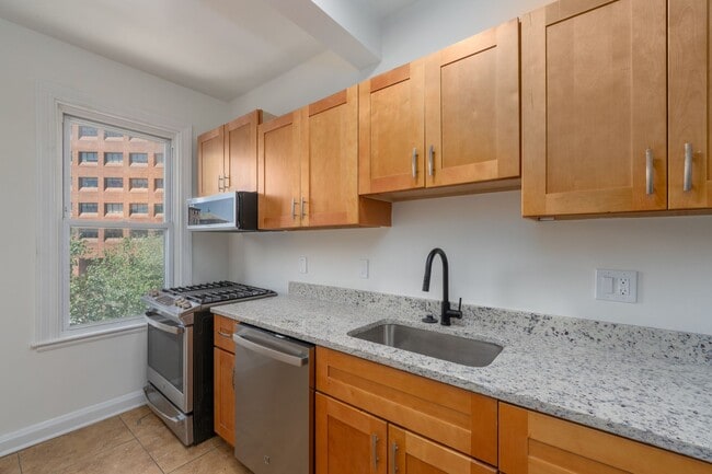 Photo - Newly Remodeled 1-Bedroom, 1-Bathroom Near Johns Hopkins University Unit B3