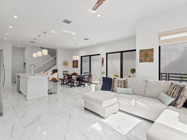 Photo - 4388 NW 81st Ave