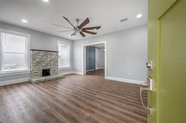 Photo - 1202 E Giddens Ave