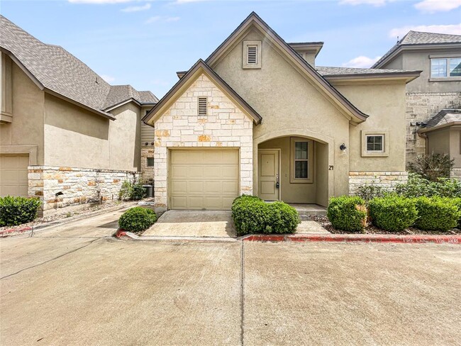 Building Photo - 13001 Hymeadow Dr