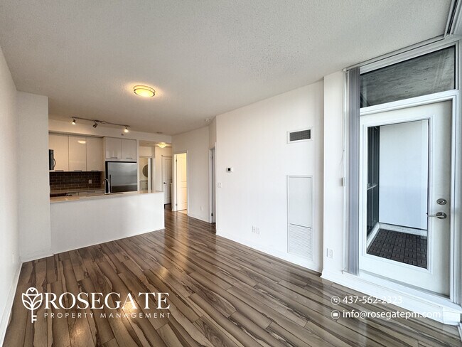 Photo - Modern 1 Bedroom + Den Condo with Balcony & Parking in Prime Mississauga Unit 1310