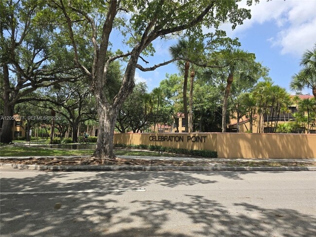 Building Photo - 15545 Miami Lakeway N Unit 211