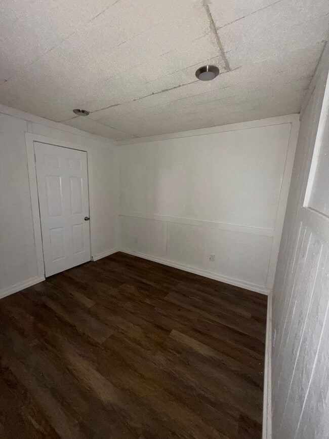 Photo - 3081 Sunrise St