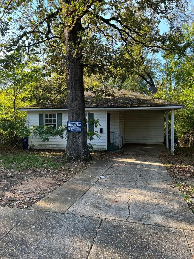 2 bed/1bath - 2 bed/1bath House