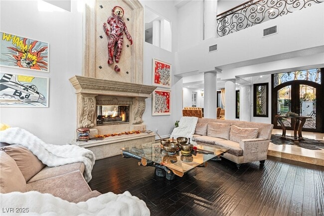 Photo - 2057 Troon Dr