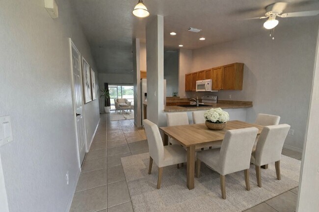 Photo - 518 SE 5th Pl Unit 518 SE 5th Pl