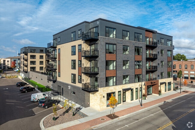 B7 Lofts
