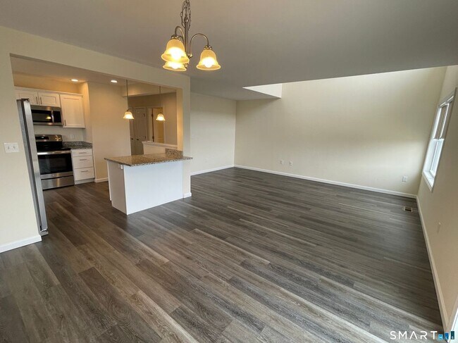 Photo - 28 Woodside Dr