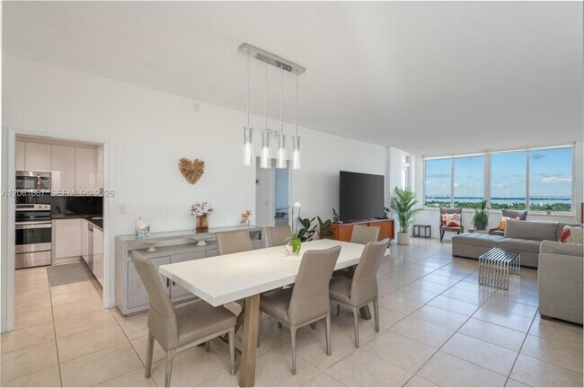 Photo - 5005 Collins Ave Unit 1506
