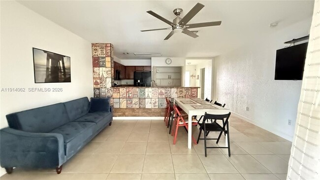 Photo - 1018 Foster Rd