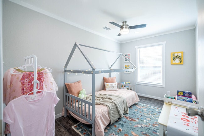 Photo - 233 Noriker Dr