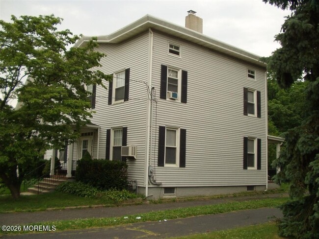 Photo - 642 Morford Ave