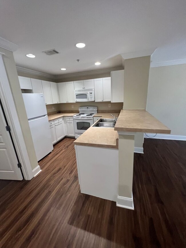 Photo - 15-1527 Kisling Unit 15-1527 - C